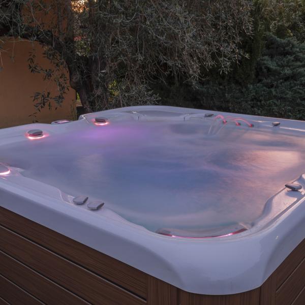 IMMOBILIARE/STILL LIFE