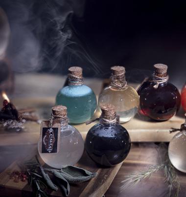 IMMOBILIARE/STILL LIFE